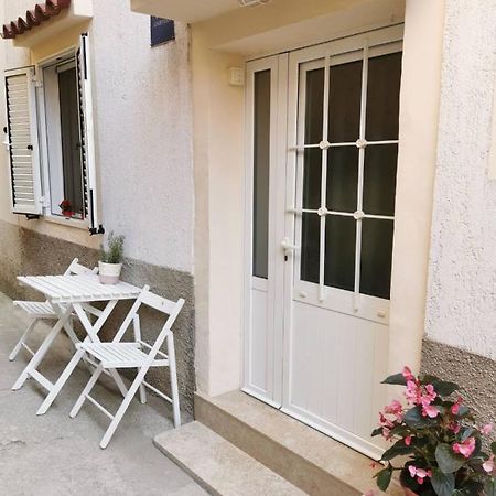 Kovacine Apartment Đảo Đảo Cres Ngoại thất bức ảnh