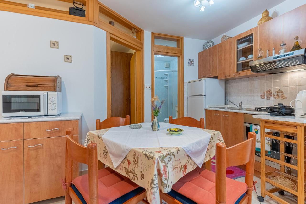 Kovacine Apartment Đảo Đảo Cres Ngoại thất bức ảnh
